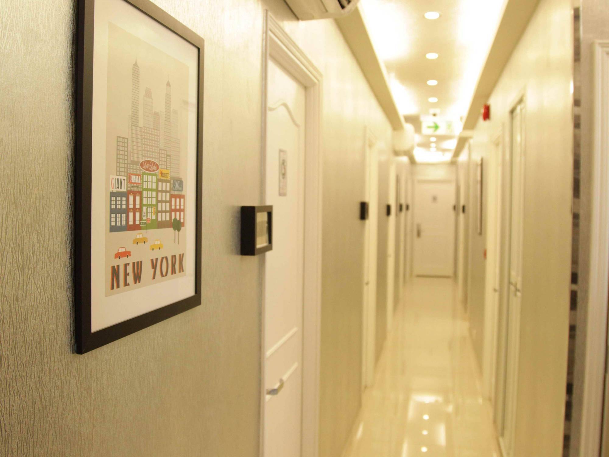 Hotel Conext Kowloon  Exterior photo